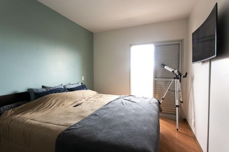 Apartamento à venda com 121m², 3 quartos e 2 vagas Apartamento à venda com 121m², 3 quartos e 2 vagasSuíte