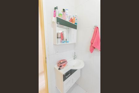 Casa à venda com 255m², 4 quartos e 4 vagas Casa à venda com 255m², 4 quartos e 4 vagasBanheiro