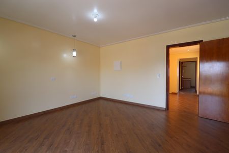 Casa à venda com 263m², 3 quartos e 4 vagasQuarto 1 suíte