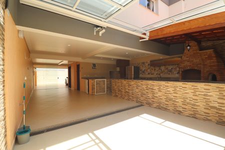 Casa à venda com 263m², 3 quartos e 4 vagasÁrea comum