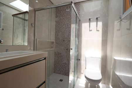 Casa à venda com 263m², 3 quartos e 4 vagasBanheiro 2