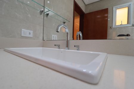 Casa à venda com 263m², 3 quartos e 4 vagasBanheiro 2