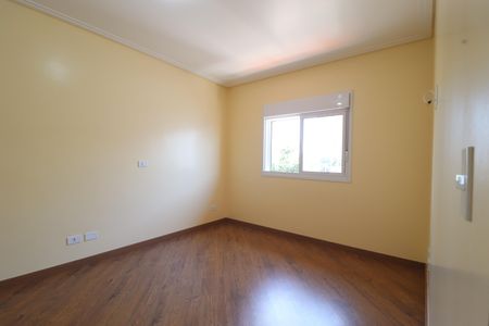 Casa à venda com 263m², 3 quartos e 4 vagasQuarto 3