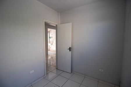 Quarto 1 de apartamento para alugar com 2 quartos, 30m² em Jardim Lucia, São Paulo