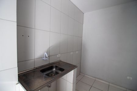 Sala/Cozinha de apartamento para alugar com 2 quartos, 30m² em Jardim Lucia, São Paulo