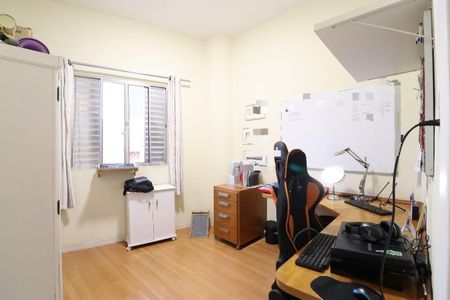 Apartamento para alugar com 77m², 2 quartos e sem vagaQuarto 1