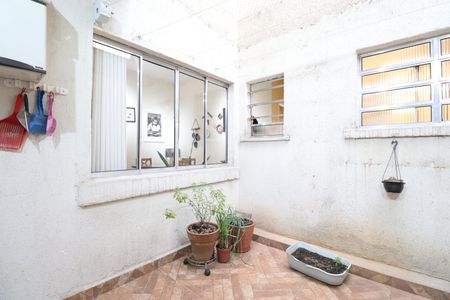 Apartamento para alugar com 77m², 2 quartos e sem vagaÁrea de Serviço