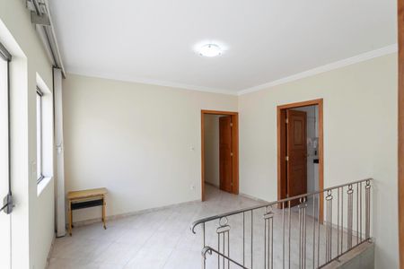 Casa para alugar com 420m², 4 quartos e 6 vagas Casa para alugar com 420m², 4 quartos e 6 vagasSala 3