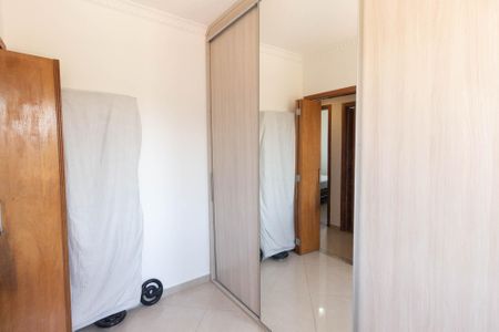 Apartamento à venda com 72m², 3 quartos e 1 vaga Apartamento à venda com 72m², 3 quartos e 1 vagaQuarto 2