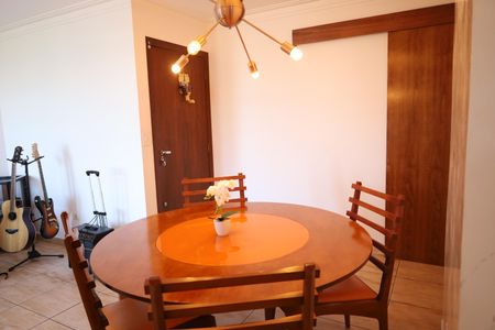 Apartamento para alugar com 56m², 2 quartos e 1 vagaSala de Jantar