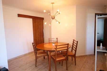 Apartamento para alugar com 56m², 2 quartos e 1 vagaSala de Jantar