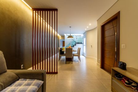 Sala de casa à venda com 3 quartos, 170m² em Vila Sao Francisco (zona Sul), São Paulo