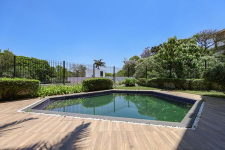 Casa para alugar com 630m², 3 quartos e 4 vagasÁrea externa