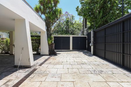 Casa para alugar com 630m², 3 quartos e 4 vagasÁrea externa