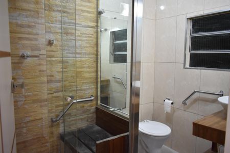 Apartamento à venda com 51m², 2 quartos e 1 vagaBanheiro Social