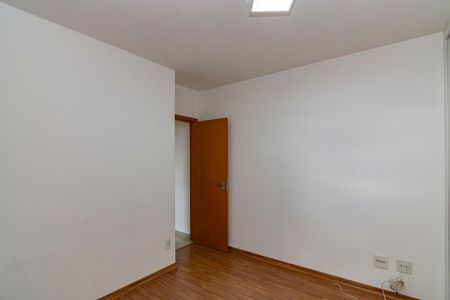 Apartamento para alugar com 68m², 2 quartos e 2 vagasSuíte