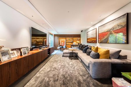 Apartamento à venda com 925m², 4 quartos e 8 vagasFoto 11