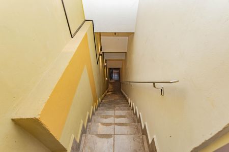 Casa para alugar com 240m², 3 quartos e 1 vagaEscada
