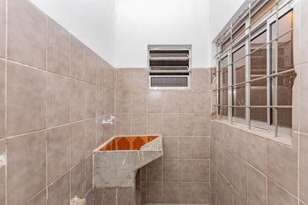 Casa para alugar com 240m², 3 quartos e 1 vagatanque