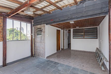 Casa para alugar com 240m², 3 quartos e 1 vagaStudio 1