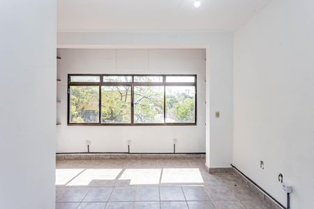 Casa para alugar com 240m², 3 quartos e 1 vagaStudio 2