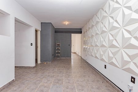 Casa para alugar com 240m², 3 quartos e 1 vagaStudio 2