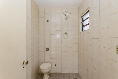 Casa para alugar com 240m², 3 quartos e 1 vagaBanheiro