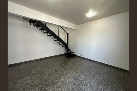 Apartamento para alugar com 69m², 2 quartos e 1 vaga Apartamento para alugar com 69m², 2 quartos e 1 vagaSala
