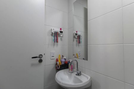 Apartamento para alugar com 40m², 2 quartos e sem vaga Apartamento para alugar com 40m², 2 quartos e sem vagaBanheiro