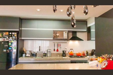 Apartamento para alugar com 100m², 3 quartos e 2 vagasCozinha