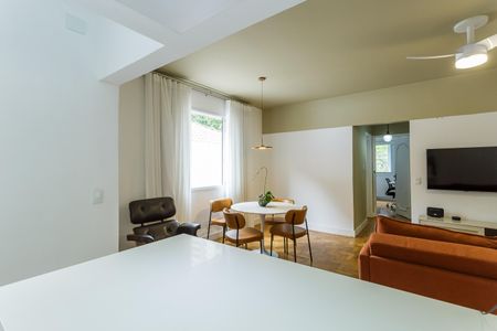 Sala de apartamento para alugar com 2 quartos, 79m² em Moema, São Paulo