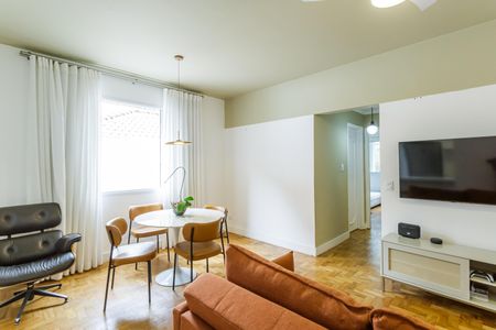 Sala de apartamento para alugar com 2 quartos, 79m² em Moema, São Paulo