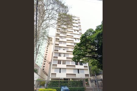Apartamento para alugar com 100m², 2 quartos e 1 vaga Apartamento para alugar com 100m², 2 quartos e 1 vagaFachada