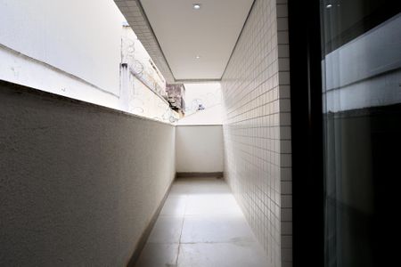 Apartamento para alugar com 190m², 3 quartos e 2 vagas Apartamento para alugar com 190m², 3 quartos e 2 vagasVaranda