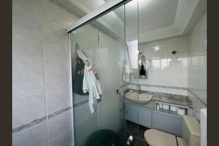 Apartamento à venda com 67m², 3 quartos e 2 vagasBanheiro 1