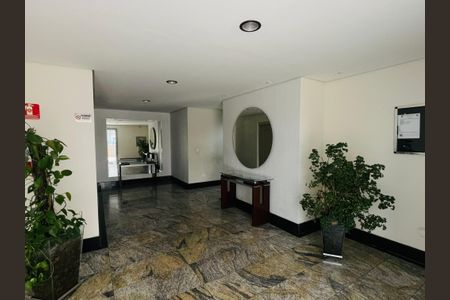 Apartamento à venda com 67m², 3 quartos e 2 vagasHall social