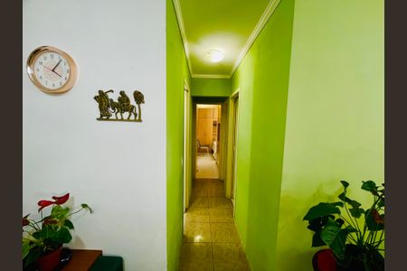 Apartamento à venda com 67m², 3 quartos e 2 vagasCorredor 