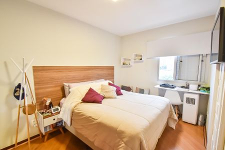 Apartamento à venda com 75m², 2 quartos e 1 vagaQuarto 2