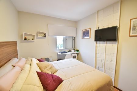 Apartamento à venda com 75m², 2 quartos e 1 vagaQuarto 2