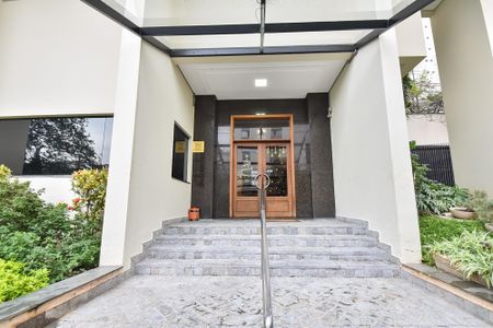 Apartamento à venda com 75m², 2 quartos e 1 vagaEntrada