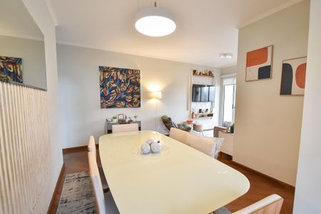 Apartamento à venda com 75m², 2 quartos e 1 vagaSala