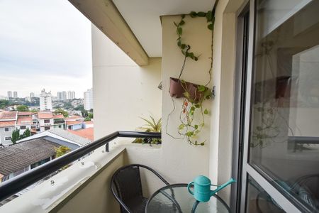 Varanda de apartamento à venda com 2 quartos, 75m² em Jardim da Gloria, São Paulo