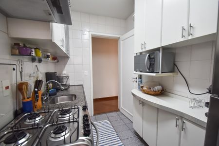Apartamento à venda com 75m², 2 quartos e 1 vagaCozinha