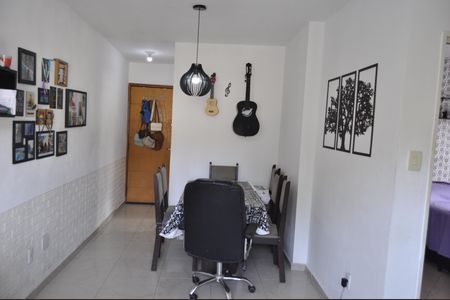 Sala de apartamento para alugar com 2 quartos, 50m² em Tomás Coelho, Rio de Janeiro