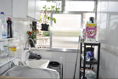 Área de Serviço de apartamento para alugar com 2 quartos, 50m² em Tomás Coelho, Rio de Janeiro