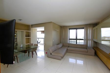 Apartamento à venda com 152m², 4 quartos e 3 vagasSala