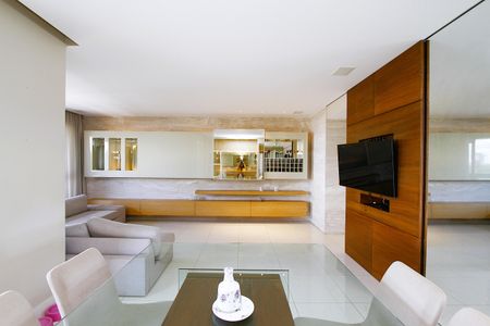 Sala de apartamento à venda com 4 quartos, 152m² em Belvedere, Belo Horizonte