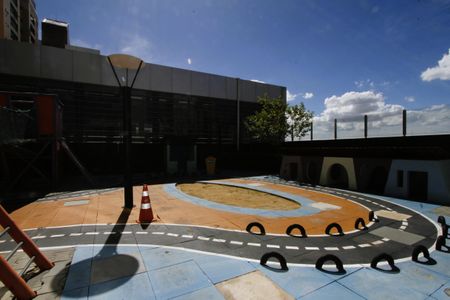 Apartamento à venda com 152m², 4 quartos e 3 vagasÁrea comum - Playground