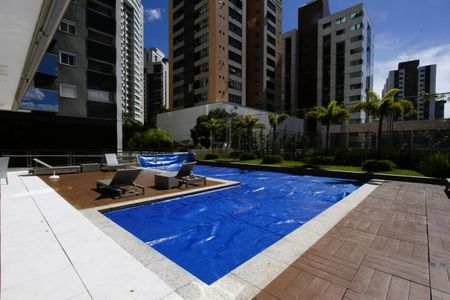 Apartamento à venda com 152m², 4 quartos e 3 vagasÁrea comum - Piscina