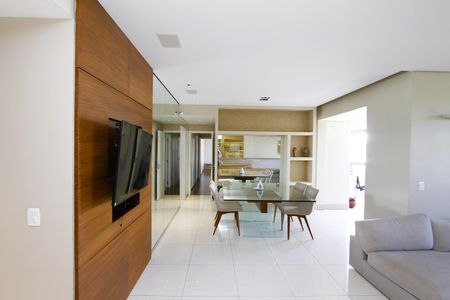 Sala de apartamento à venda com 4 quartos, 152m² em Belvedere, Belo Horizonte